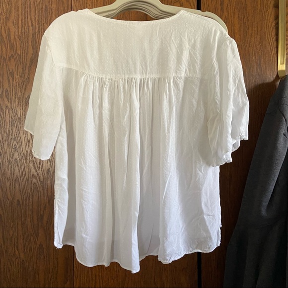 H&M White Blouse - Picture 7 of 7